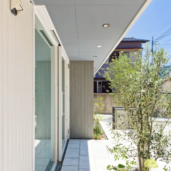 gallery-item