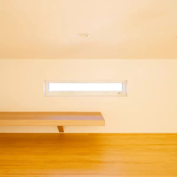 gallery-item